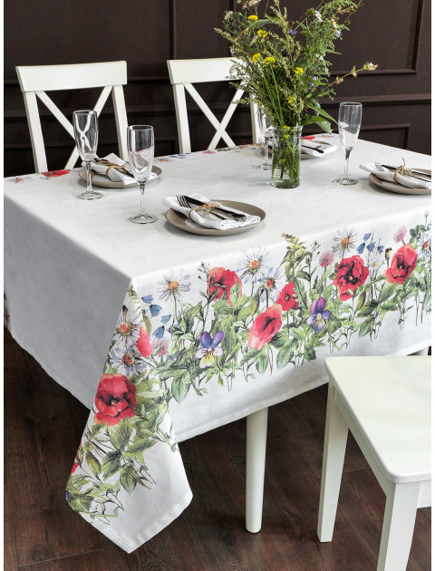 Скатерть Летний луг полулен белый красный зеленый
