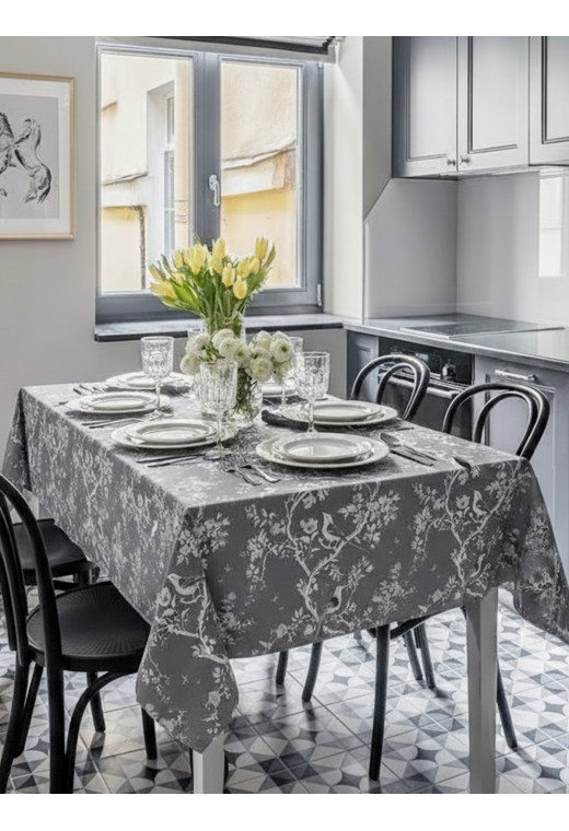 Скатерть Утро в саду габардин темно-серый Скатерть Утро в саду габардин темно-серый